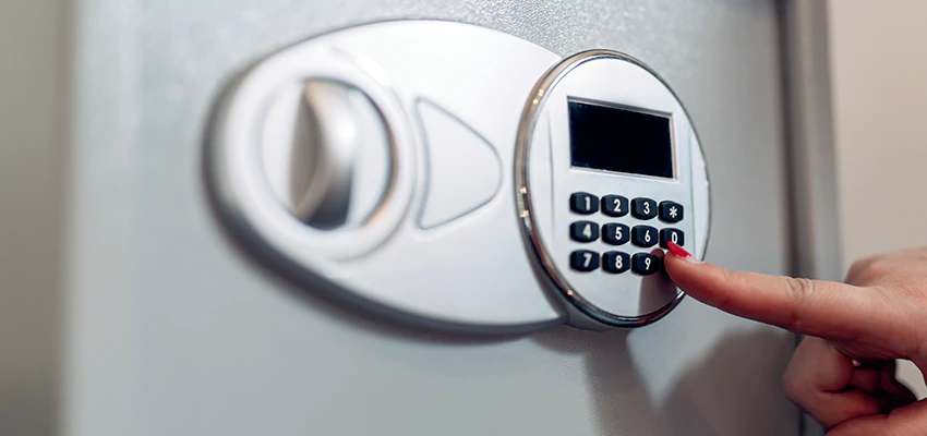 Jewelry Safe Cracking in West Rancho Dominguez, California