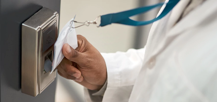 Commercial Locksmith For Rekey in West Rancho Dominguez, CA